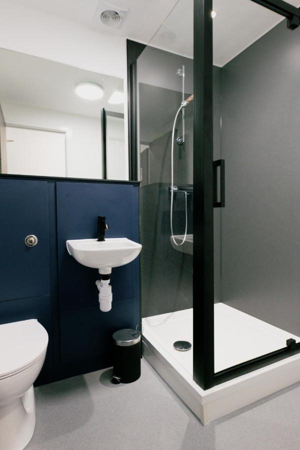 The Base Camp Hotel, Nevis Range Fort William Bagian luar foto