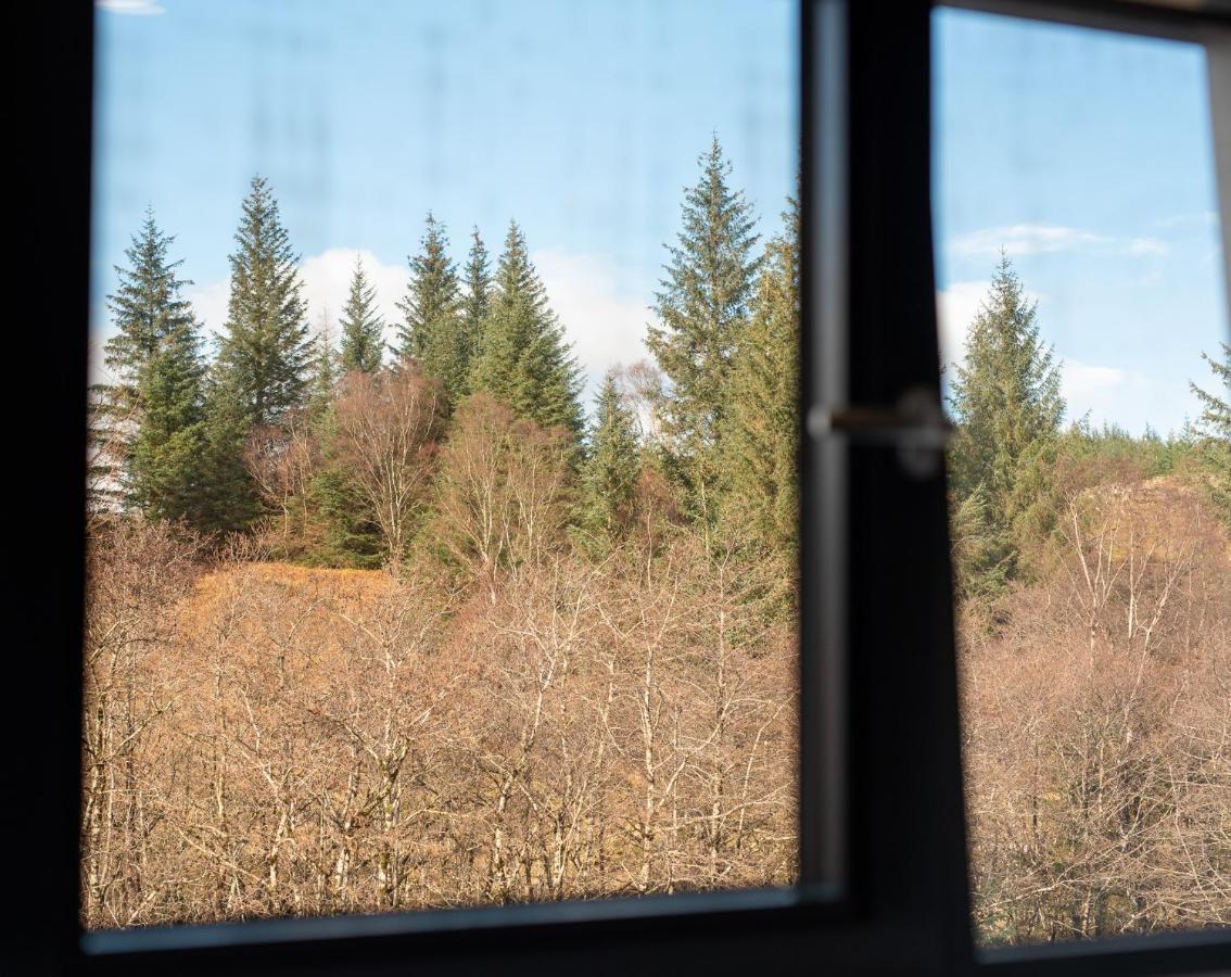 The Base Camp Hotel, Nevis Range Fort William Bagian luar foto